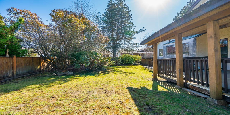 Fully fenced private backyard with massive covered sundeck with skylight to enjoy year round.