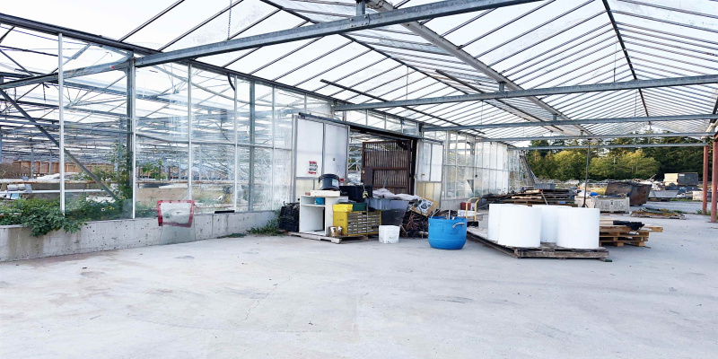 Back greenhouse loading dock